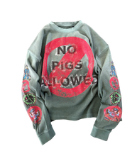 Load image into Gallery viewer, PIGGY RUN TEE GOBLIN
